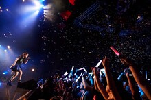 日笠陽子「Glamorous Live」の様子。