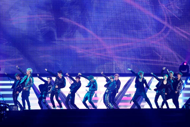 EXO