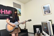 「ロックスミス2014」に挑戦するギタリスト伊藤千由李。