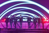 SUPER JUNIOR