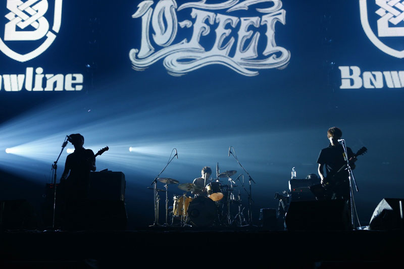 10-FEET