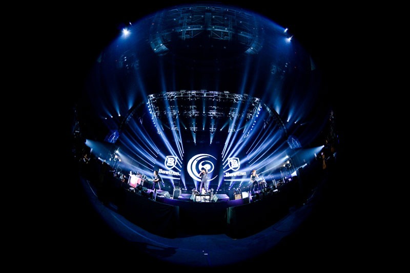 CROSSFAITH