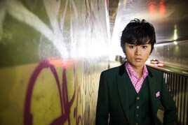 中島卓偉、年明けにツアー東京「Reprise」公演実現