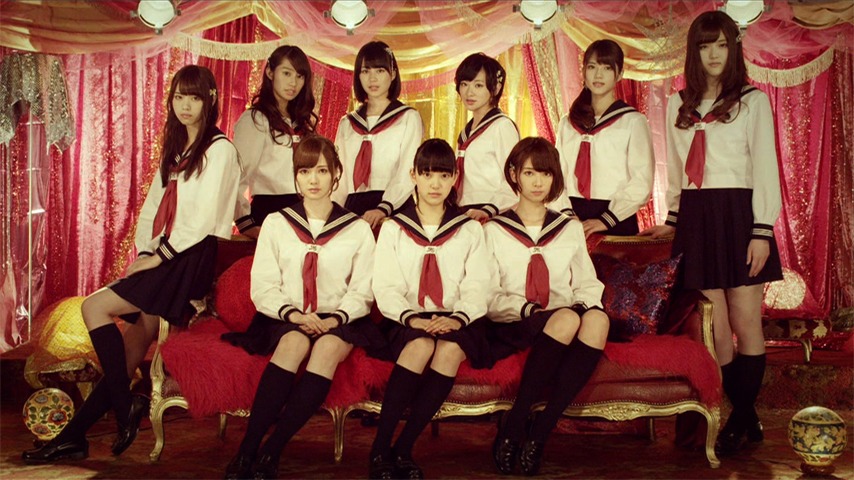 乃木坂46「バレッタ」PVのワンシーン。