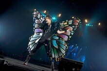 蝶になったDAIGO。（撮影：緒車寿一、田中和子）