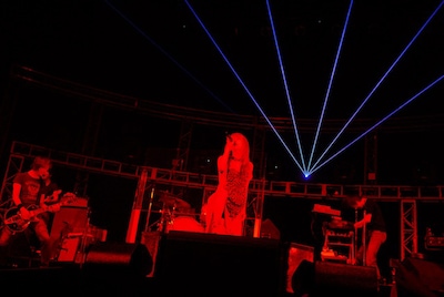 aiko「Love Like Rock vol.6 ～15周年だなんて…やだ、涙が出る～」東京・Zepp Tokyo、9月27日公演の様子。