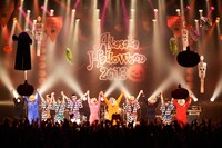 MAN WITH A MISSIONと氣志團。（Photo by Nobuyuki Kobayashi）