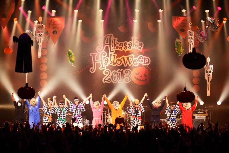 MAN WITH A MISSIONと氣志團。（Photo by Nobuyuki Kobayashi）