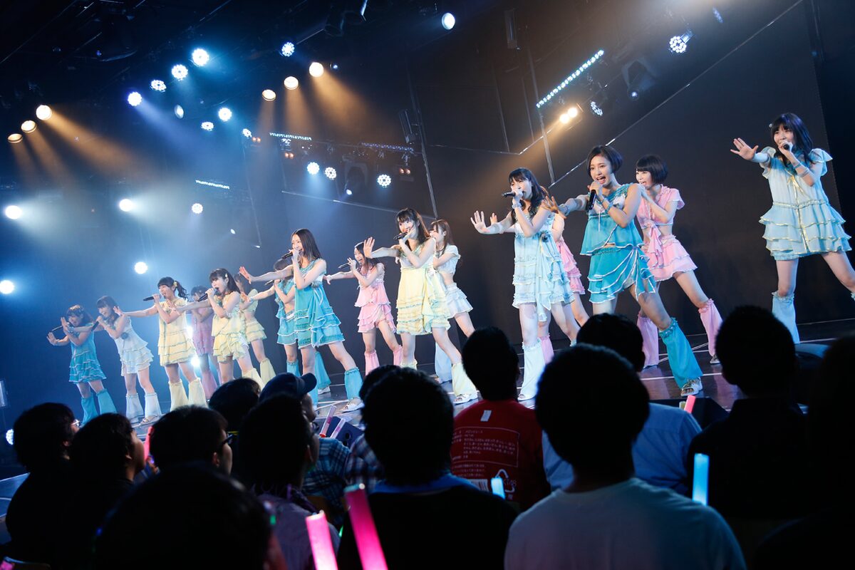 HKT48ひまわり組「パジャマドライブ」初日公演の様子。 (c)AKS - HKT48 