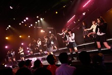 HKT48ひまわり組「パジャマドライブ」初日公演の様子。 (c)AKS