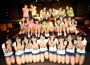 HKT48ひまわり組と3期生。 (c)AKS