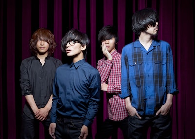 ヒトリエ。左からイガラシ、wowaka、ゆーまお、シノダ。