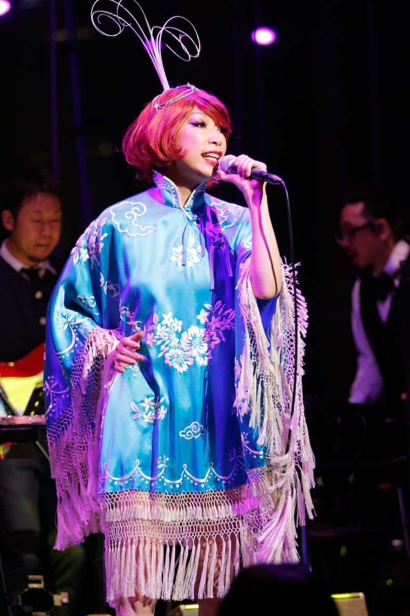 「Miss Maki Nomiya sings "Shibuya-kei Standards" ～野宮真貴、渋谷系を歌う。」Billboard Live TOKYO公演より（Photographer：上山陽介）