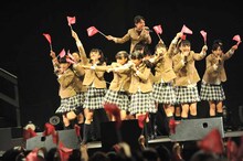 さくら学院「さくら学院祭☆2013」の様子。