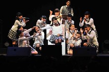 さくら学院「さくら学院祭☆2013」の様子。