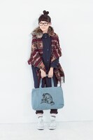 「haco.FACTORY」のモデルを務める松野莉奈。