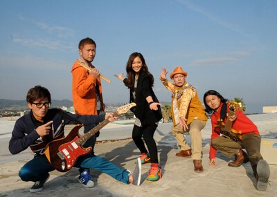 かりゆし58と優香。