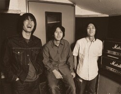 SHORT CIRCUIT、解散前の未発表曲を公開