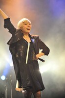 コショージメグミ