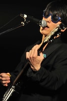 チャレンジオノマック（Vo, G）（撮影：小川舞）