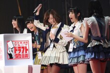 「AKB48グループ ドラフト会議」イベントの様子。(c)AKS