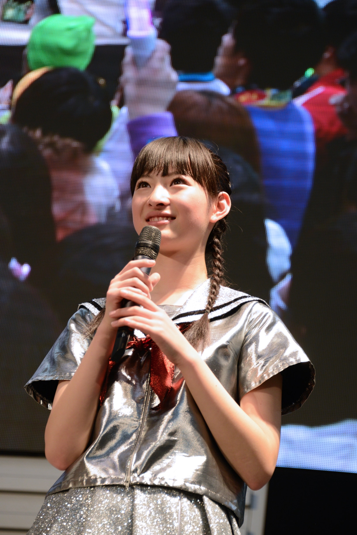 松野莉奈