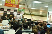 HMV札幌ステラプレイスでのイベントの様子。