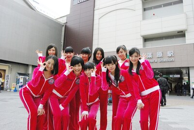 東京・秋葉原に集合した東京パフォーマンスドール。