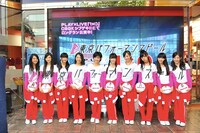 東京・タワーレコード渋谷店へ移動した東京パフォーマンスドール。