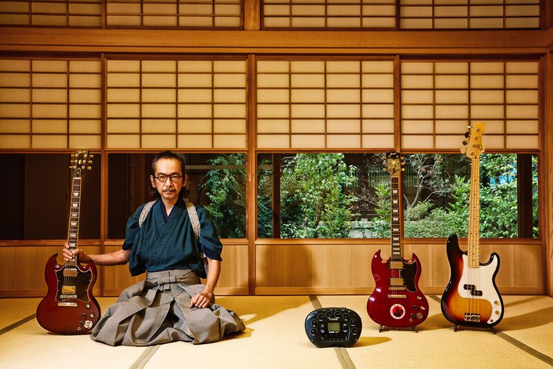 「ギター・マガジン」用に撮られた和嶋慎治の写真。（撮影：ほりたよしか）