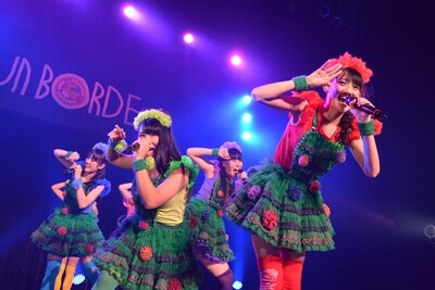 「チームしゃちほこ 2013秋のZeppZeppBLITZ」大阪公演第2部の様子。