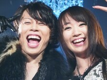 左からT.M.Revolution、水樹奈々。