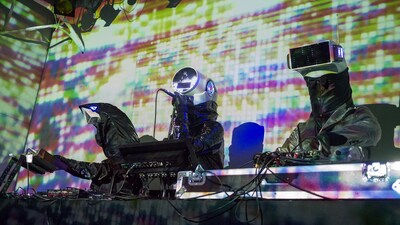 CTS「CTS 3rd EP『Yume Be The Light』Release Party」でのライブの様子。