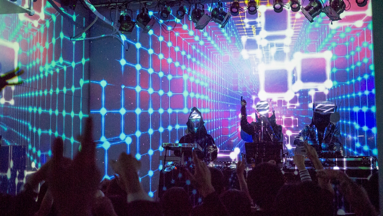 CTS「CTS 3rd EP『Yume Be The Light』Release Party」でのライブの様子。