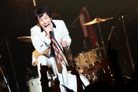 コヤマシュウ（Vo）（撮影：柴田恵理）