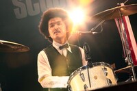 オカモト“MOBY”タクヤ（Dr）（撮影：柴田恵理）