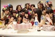 「SKE48 Passion For You」CM撮影の様子。 (c)AKS　(c)AIIA Corporation All Rights Reserved.