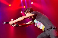 藤井フミヤ「復活！カウントダウンライブ青春『50日前夜祭』」の様子。（撮影：三浦憲治）