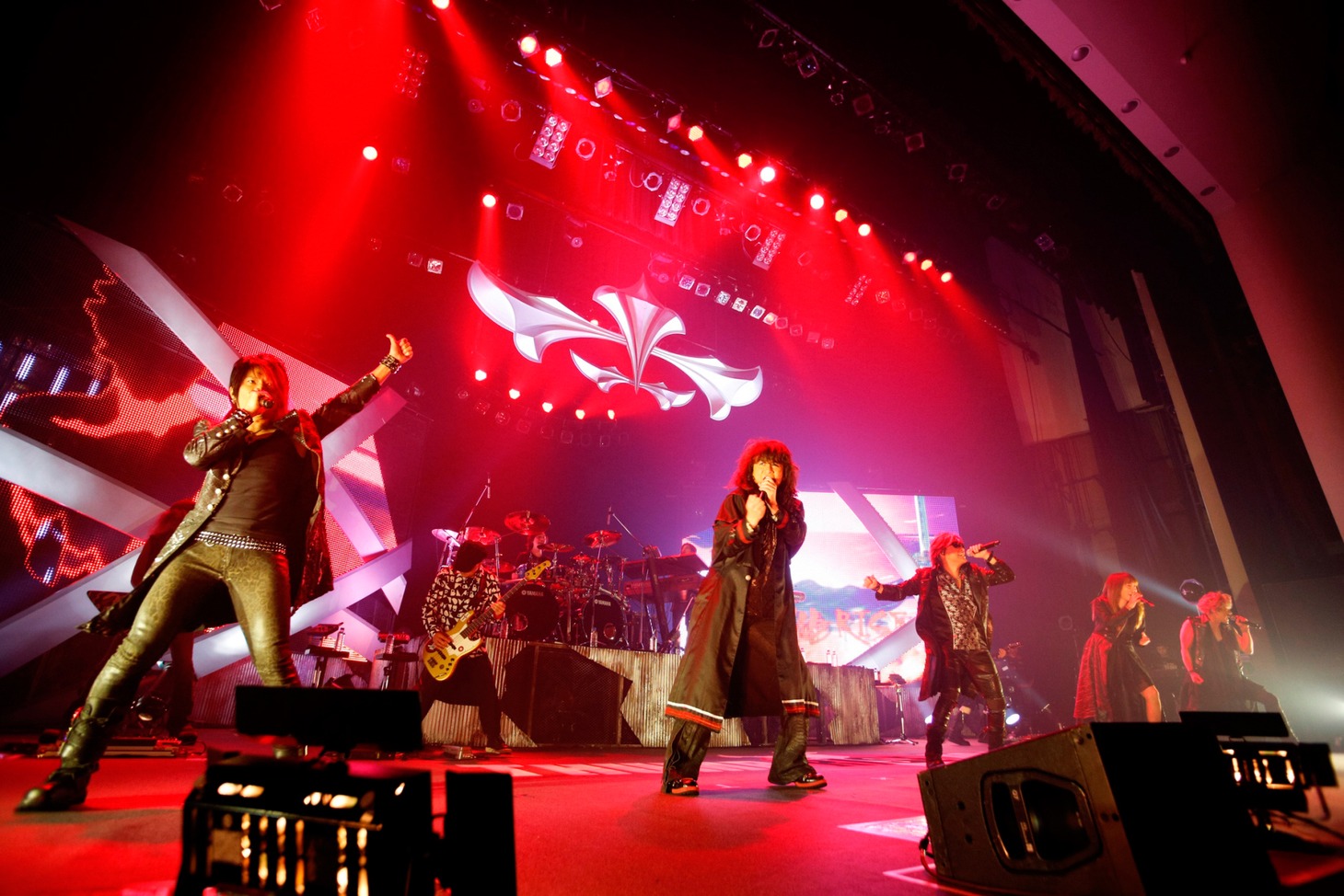 JAM Project「JAM Project LIVE TOUR 2013-2014」埼玉・三郷市文化会館公演の様子。