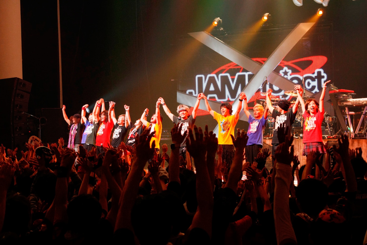 JAM Project「JAM Project LIVE TOUR 2013-2014」埼玉・三郷市文化会館公演の様子。