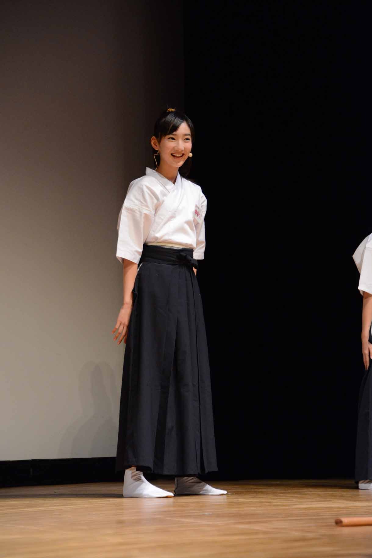 野津友那乃