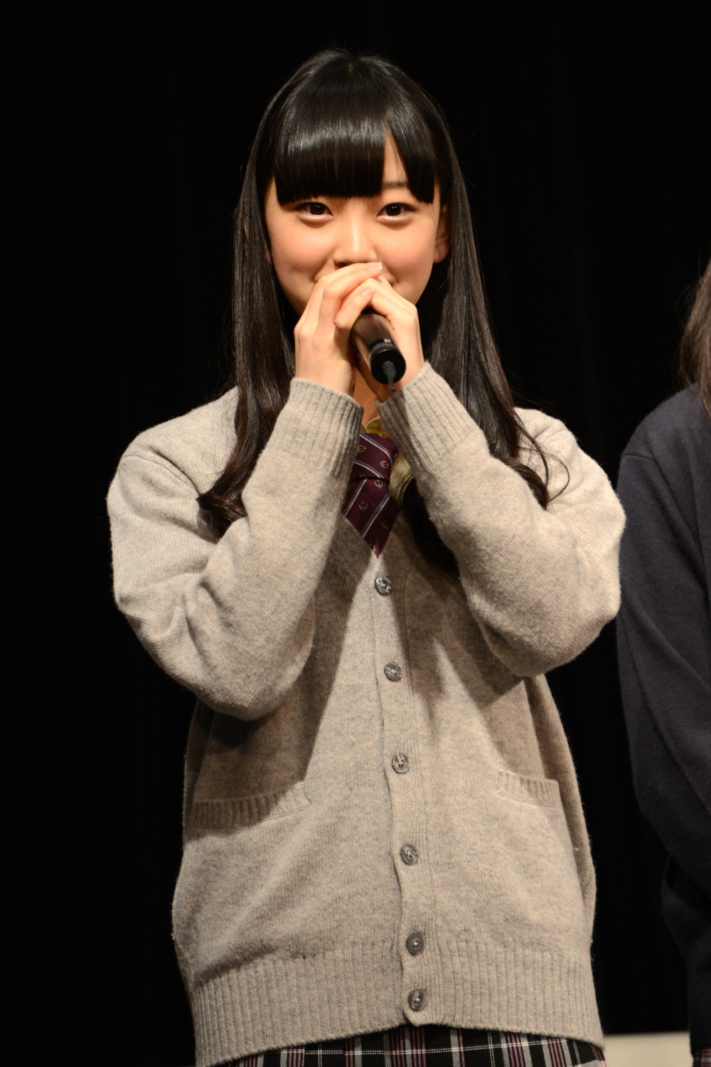 堀未央奈