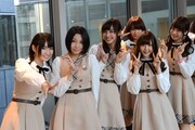 井上小百合、市來玲奈、斎藤ちはる、永島聖羅、大和里菜、衛藤美彩（左から）