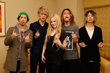 ONE OK ROCKとアヴリル・ラヴィーン。
