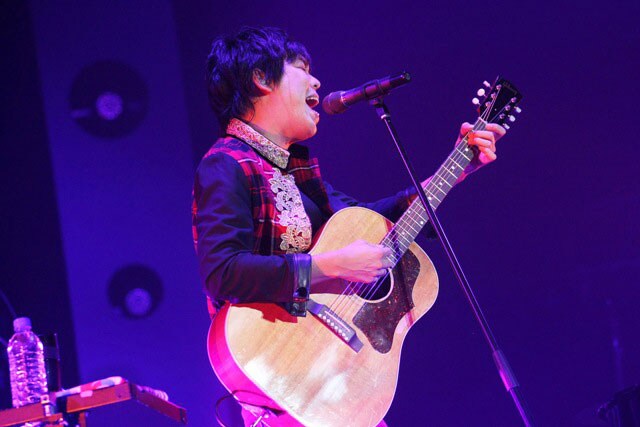 大橋卓弥（Vo, G）