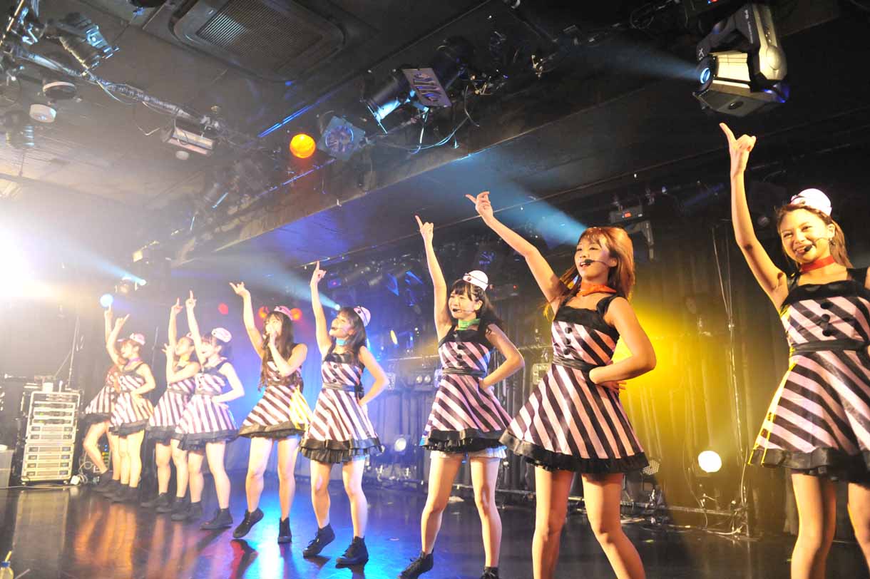PASSPO☆「Growing Upフェス」1部の様子。