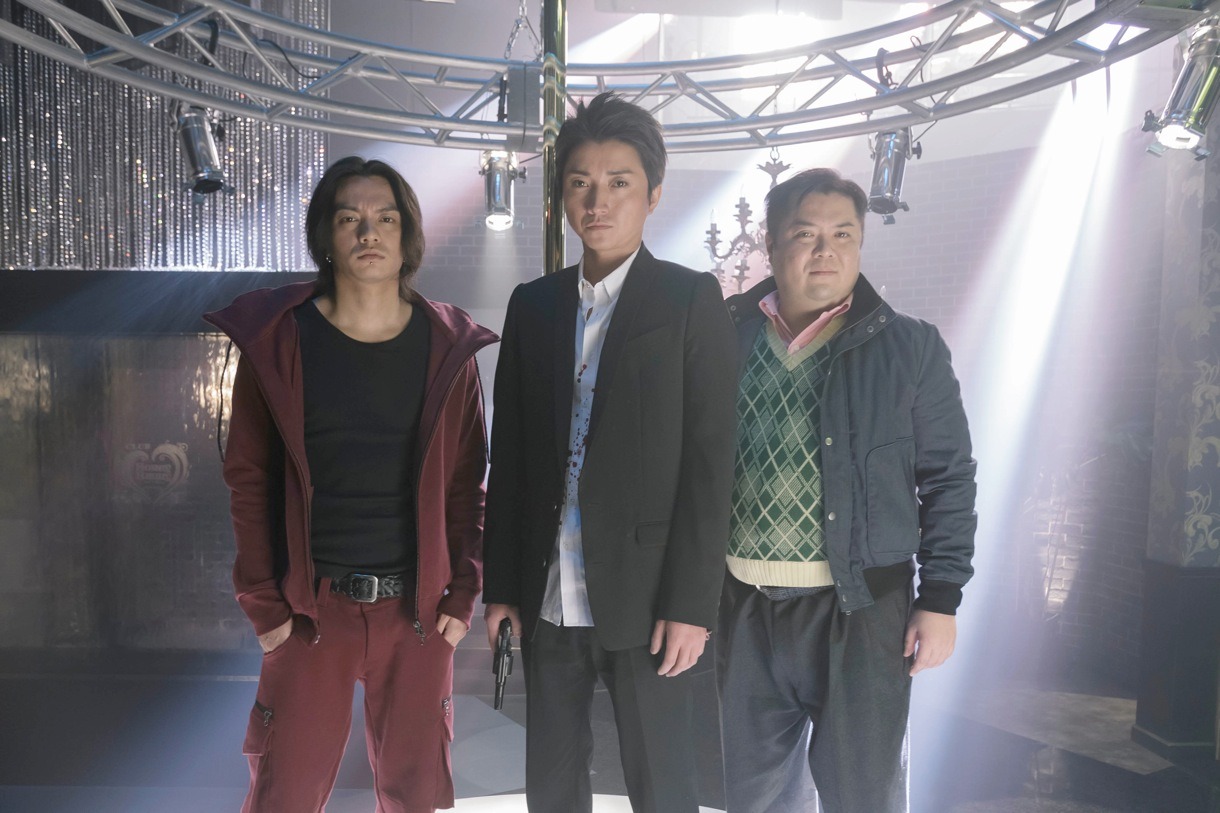 映画「サンブンノイチ」の主要キャストたち。左から田中聖、藤原竜也、小杉竜一（ブラックマヨネーズ）。 (c)『サンブンノイチ』製作委員会