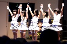 9nine「Re:」リリース記念イベントの様子。