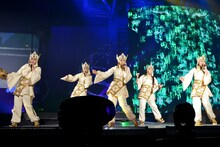 ももいろクローバーZ