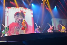 「ももいろクローバーZ JAPAN TOUR 2013 "GOUNN"」の様子。